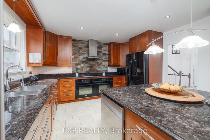 Photo 12 at 951 Gorton Avenue, Bayview, Burlington