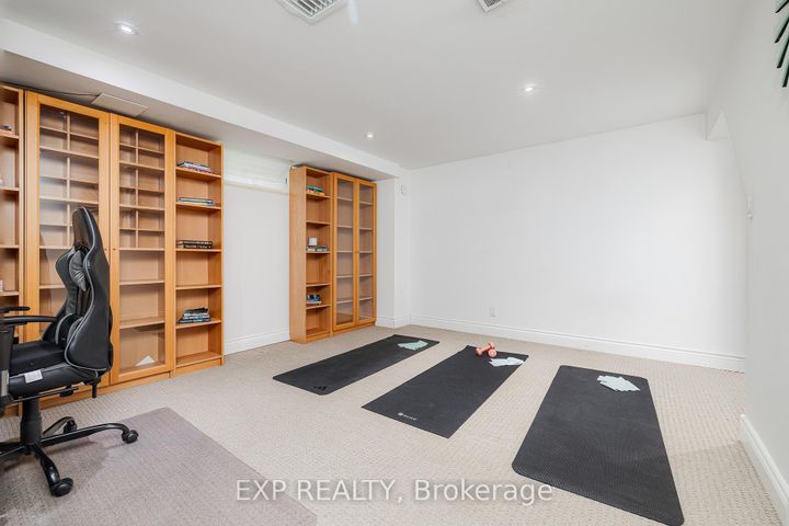 Photo 25 at 951 Gorton Avenue, Bayview, Burlington