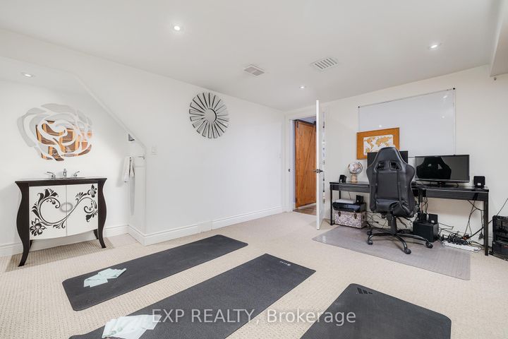 Photo 26 at 951 Gorton Avenue, Bayview, Burlington