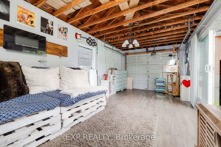 Photo 31 at 951 Gorton Avenue, Bayview, Burlington