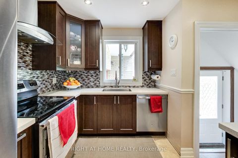 Photo 7 at 8 Suraty Avenue, Bendale, Toronto