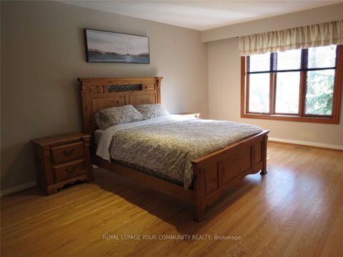 Photo 6 at 19 Danville Drive, Windfields, Toronto