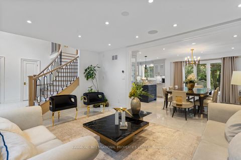 Photo 3 at 108 Winchester Lane, South Richvale, Richmond Hill