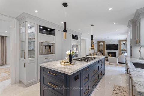 Photo 13 at 108 Winchester Lane, South Richvale, Richmond Hill