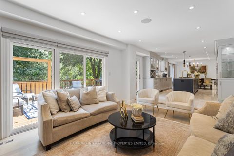 Photo 16 at 108 Winchester Lane, South Richvale, Richmond Hill