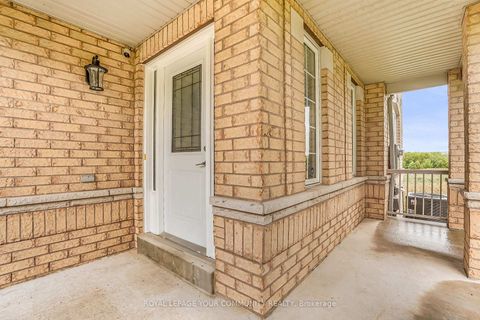 Photo 2 at 70 Millcliff Circle, Aurora Grove, Aurora Photo 2 at 70 Millcliff Circle, Aurora Grove, Aurora