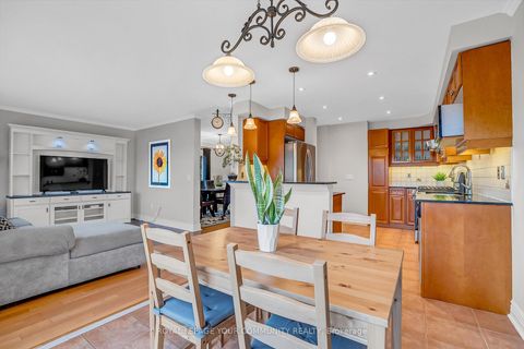 Photo 14 at 70 Millcliff Circle, Aurora Grove, Aurora Photo 14 at 70 Millcliff Circle, Aurora Grove, Aurora