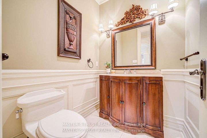 Photo 10 at 216 Parkview Avenue, Willowdale East, Toronto