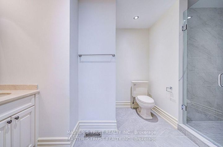 Photo 23 at 216 Parkview Avenue, Willowdale East, Toronto