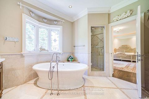 Photo 17 at 216 Parkview Avenue, Willowdale East, Toronto