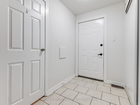 Photo 20 at 58 Howard Road, Leslie Valley, Newmarket