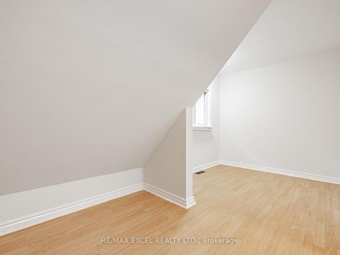 Photo 27 at 58 Howard Road, Leslie Valley, Newmarket