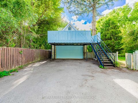 Photo 32 at 58 Howard Road, Leslie Valley, Newmarket