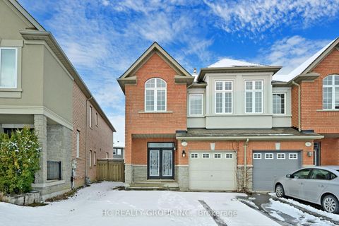 Photo 0 at 78 Autumn Hill Boulevard, Patterson, Vaughan