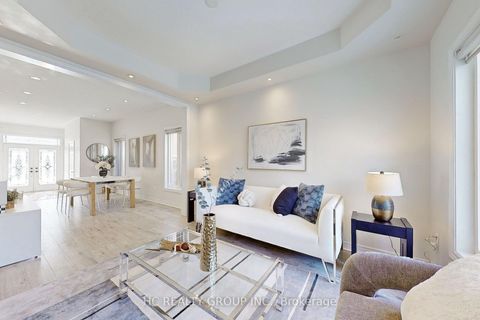 Photo 5 at 78 Autumn Hill Boulevard, Patterson, Vaughan