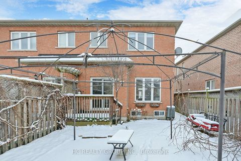 Photo 47 at 78 Autumn Hill Boulevard, Patterson, Vaughan