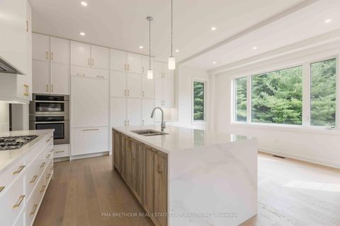 Photo 12 at 43 Bush Ridge Avenue, Jefferson, Richmond Hill