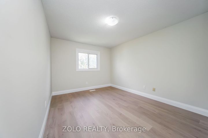 Photo 25 at 136 Goldhawk Trail, Milliken, Toronto