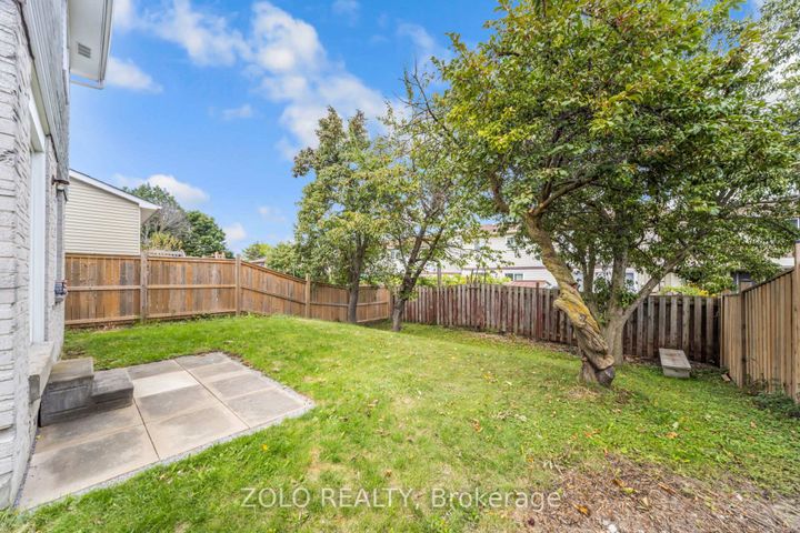 Photo 38 at 136 Goldhawk Trail, Milliken, Toronto