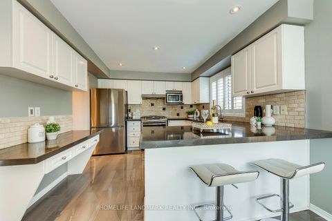 Photo 18 at 2503 Gill Crescent, RO River Oaks, Oakville