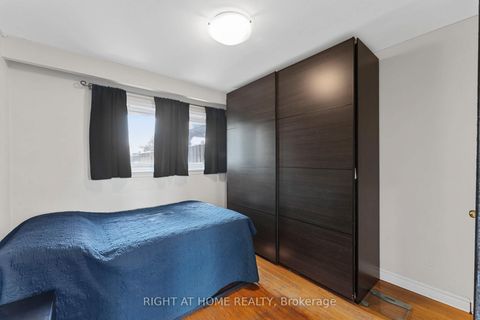 Photo 16 at 19 Dunsany Crescent, Richview, Toronto