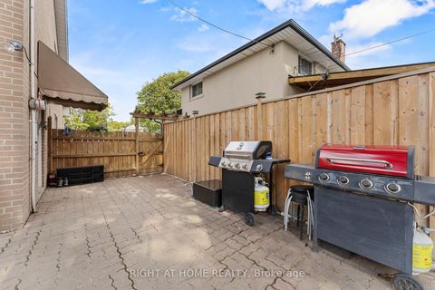 Photo 41 at 19 Dunsany Crescent, Richview, Toronto