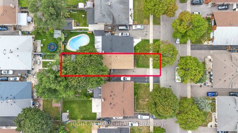 Photo 42 at 19 Dunsany Crescent, Richview, Toronto