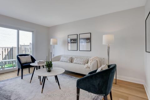 Photo 3 at 44 - 71 Cass Avenue, Sullivan, Toronto