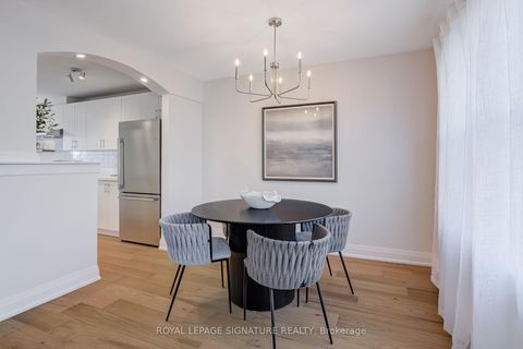 Photo 7 at 44 - 71 Cass Avenue, Sullivan, Toronto