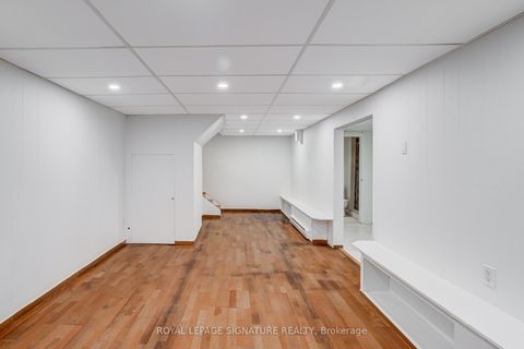 Photo 23 at 44 - 71 Cass Avenue, Sullivan, Toronto