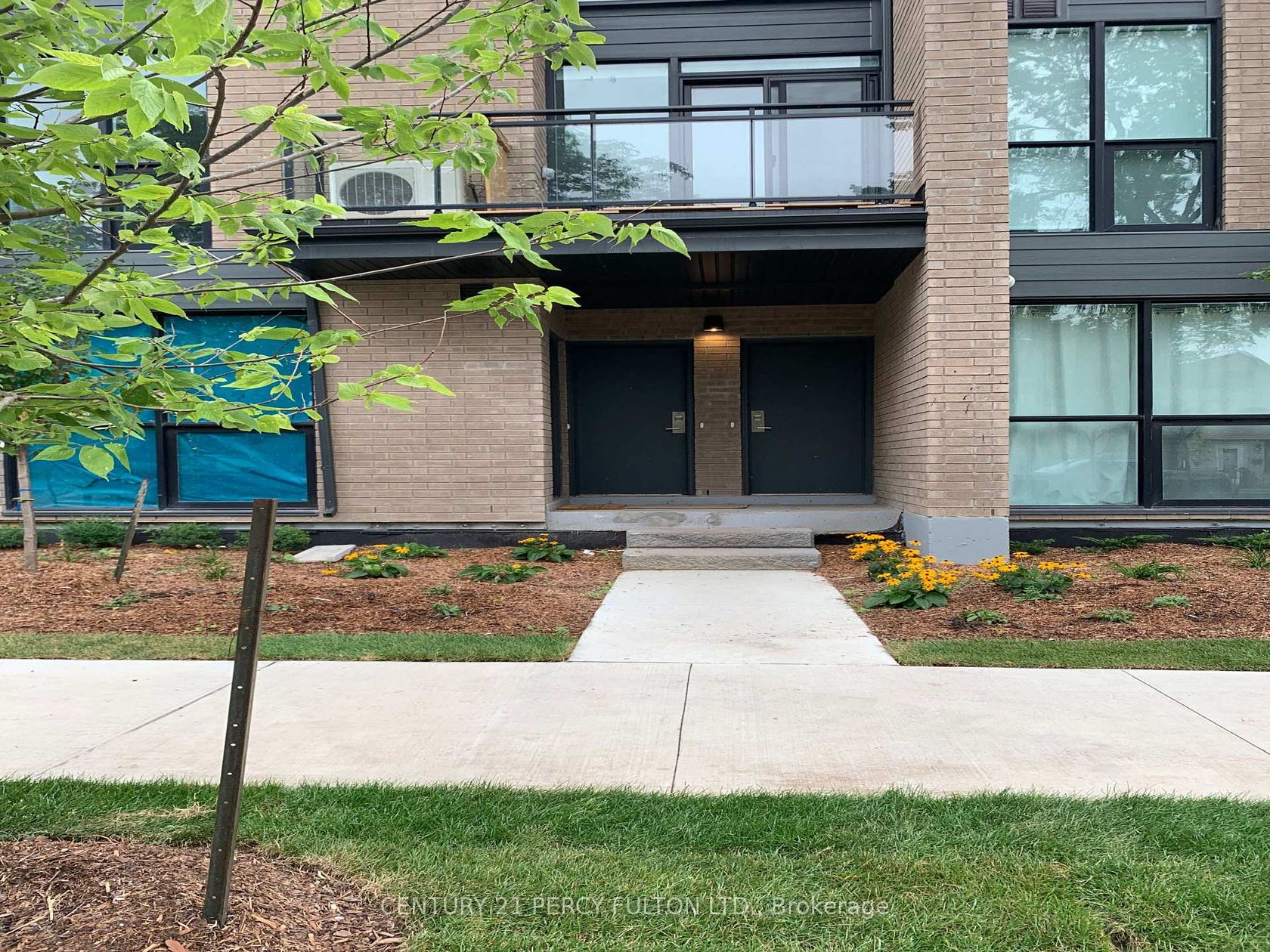 9B Falaise Road, West Hill, Toronto 