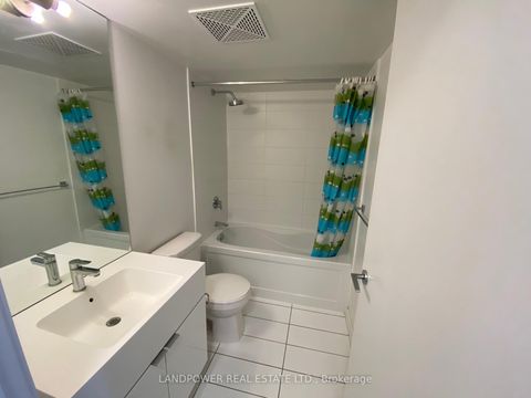 Photo 10 at 1101 - 21 Iceboat Terrace, Waterfront Communities C1, Toronto