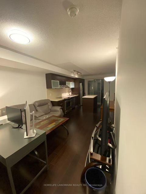 Photo 11 at 1708 - 386 Yonge Street, Bay Street Corridor, Toronto