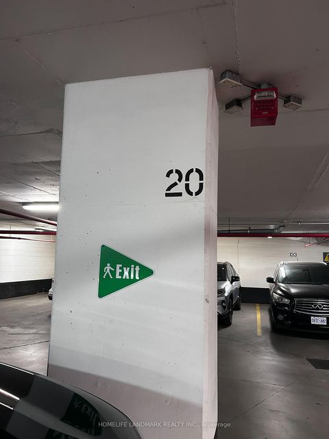 Photo 13 at 1708 - 386 Yonge Street, Bay Street Corridor, Toronto
