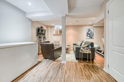 Photo 31 at 107 Highhill Drive, Sullivan, Toronto
