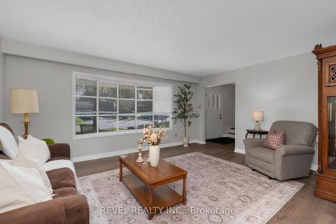 Photo 6 at 22 Belcourt Avenue, Grove East, Barrie Photo 6 at 22 Belcourt Avenue, Grove East, Barrie