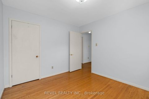 Photo 20 at 22 Belcourt Avenue, Grove East, Barrie