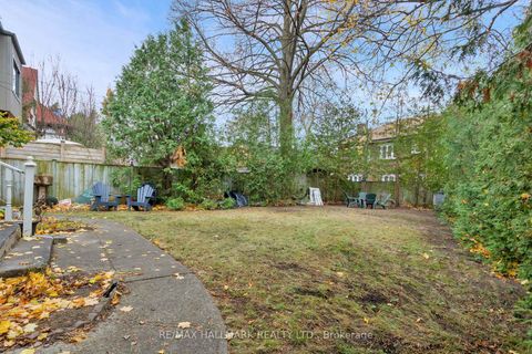 Photo 6 at 60 Indian Grove, Swansea, Toronto
