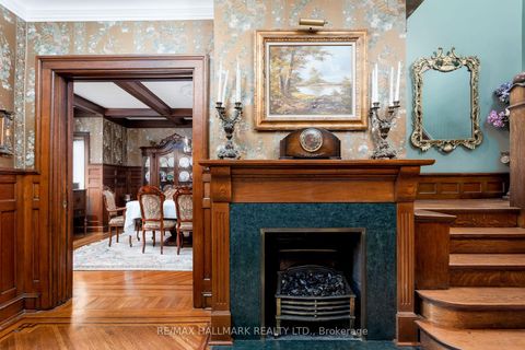 Photo 9 at 60 Indian Grove, Swansea, Toronto