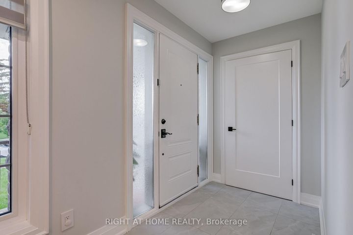 Photo 4 at 260 Louis Drive, Everett (Cooksville), Adjala-Tosorontio