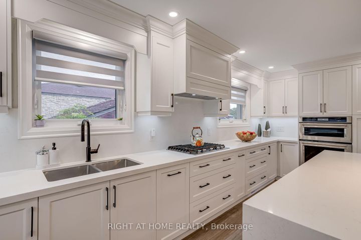 Photo 12 at 260 Louis Drive, Everett (Cooksville), Adjala-Tosorontio