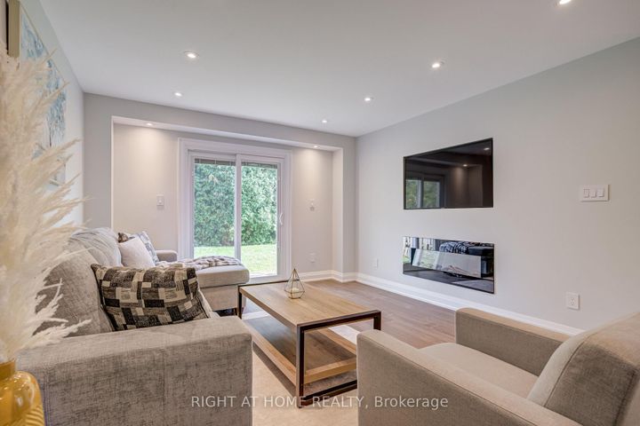 Photo 27 at 260 Louis Drive, Everett (Cooksville), Adjala-Tosorontio