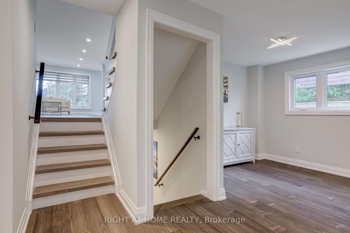 Photo 31 at 260 Louis Drive, Everett (Cooksville), Adjala-Tosorontio