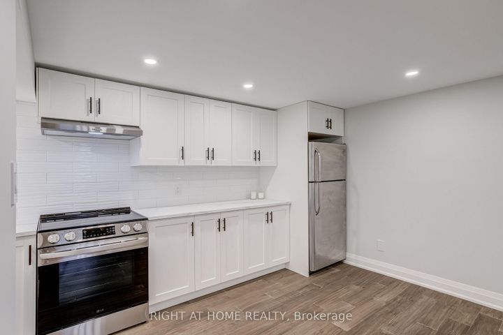 Photo 33 at 260 Louis Drive, Everett (Cooksville), Adjala-Tosorontio