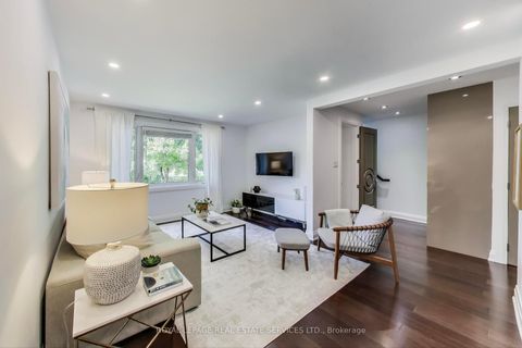 Photo 4 at 80 Edinborough Court, Smythe, Toronto
