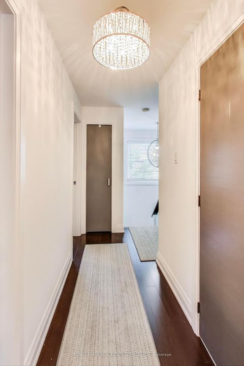 Photo 11 at 80 Edinborough Court, Smythe, Toronto