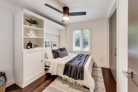 Photo 17 at 80 Edinborough Court, Smythe, Toronto