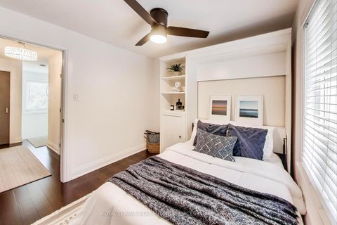 Photo 18 at 80 Edinborough Court, Smythe, Toronto