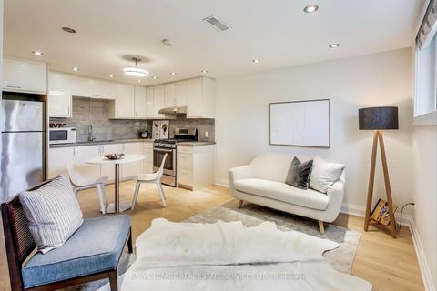 Photo 23 at 80 Edinborough Court, Smythe, Toronto