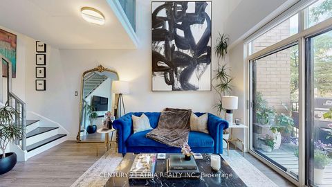 Photo 3 at 215 - 800 King Street W, Niagara, Toronto